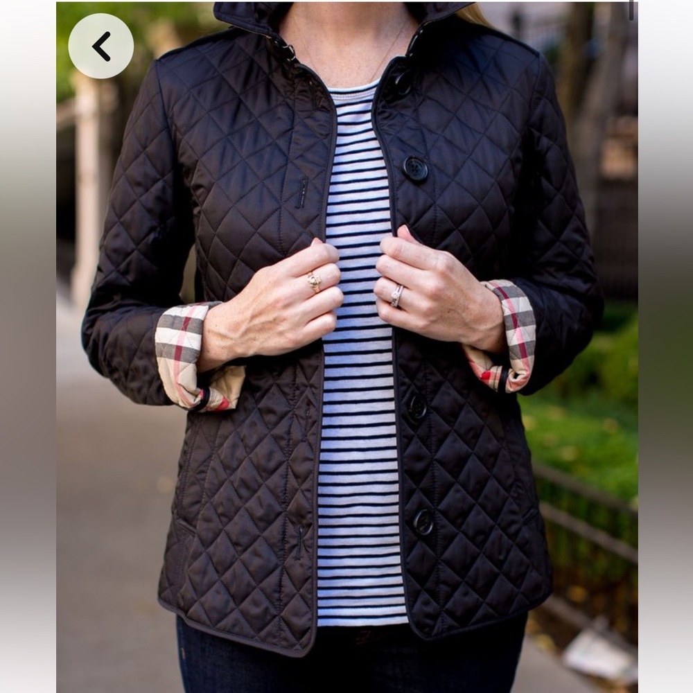 Classic Burberry Quilted Jacket - Black